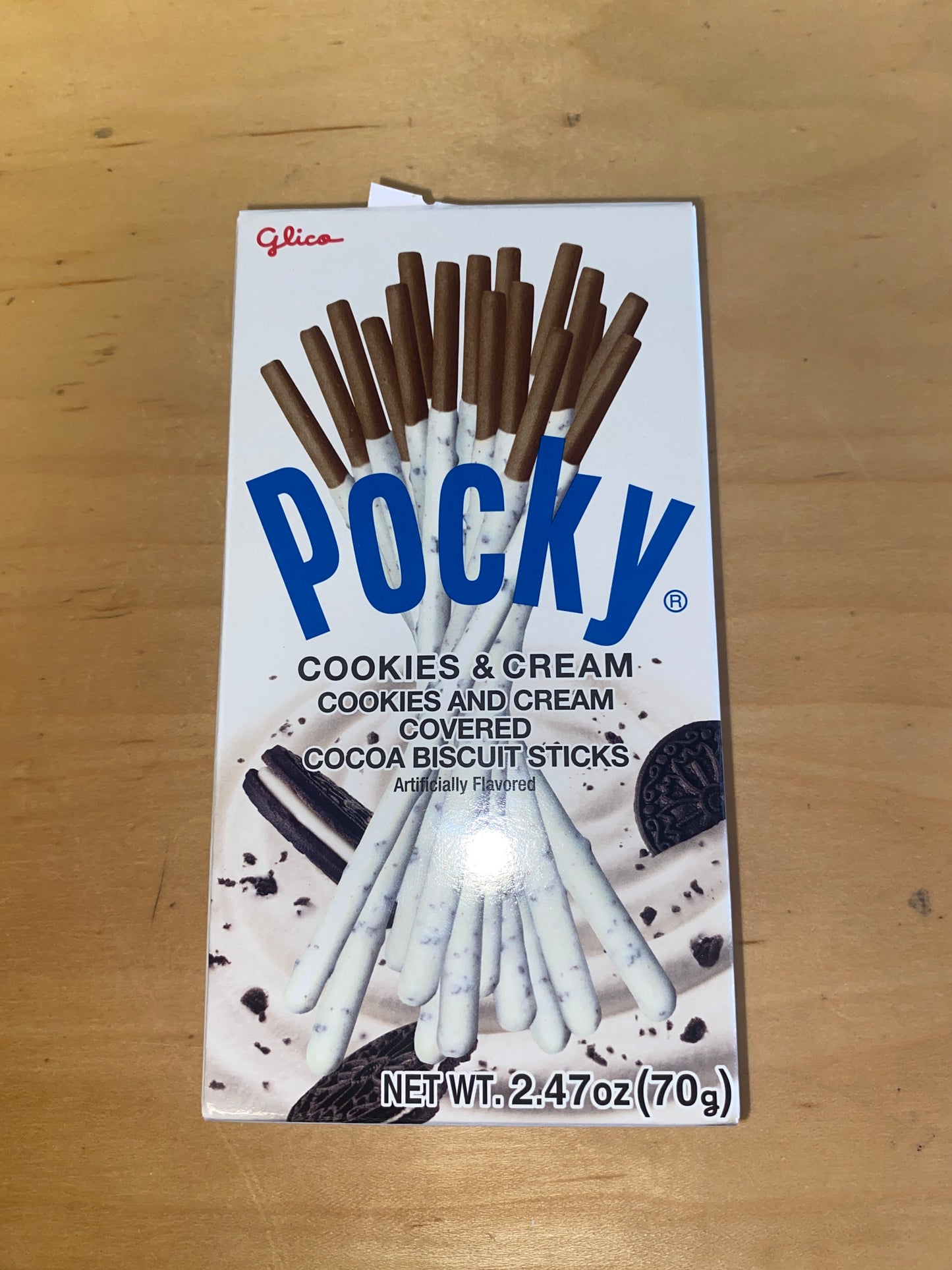 POCKY COOKIES AND CREAM